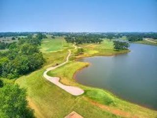 Winter Creek Boulevard, Blanchard, OK 73010