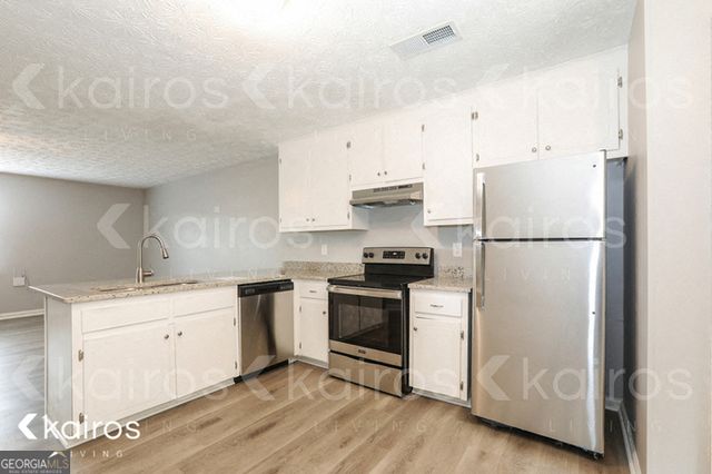 135 Fawn Drive, Athens, GA 30605