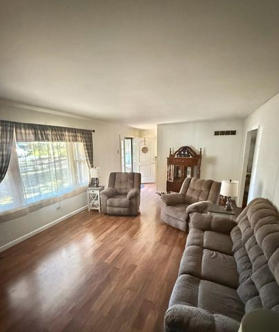 900 ATLANTA CIR, Seaford, DE 19973