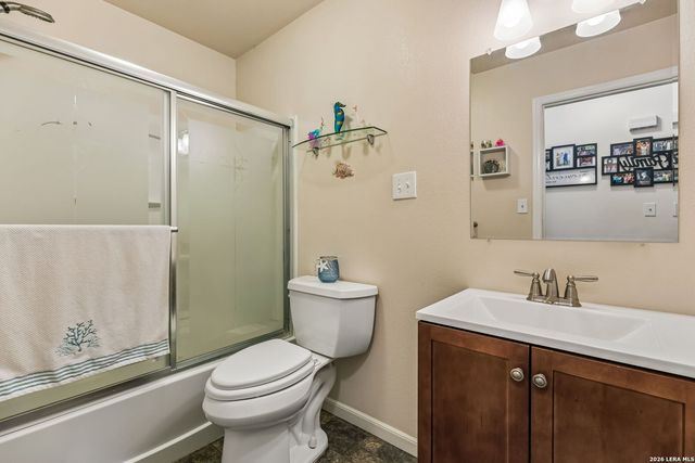 218 Whispering Oaks, Live Oak, TX 78233