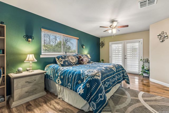 218 Whispering Oaks, Live Oak, TX 78233