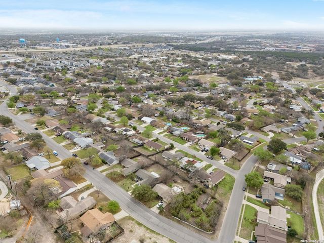 218 Whispering Oaks, Live Oak, TX 78233