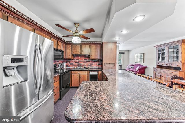 7 DOGWOOD DELL, Coatesville, PA 19320