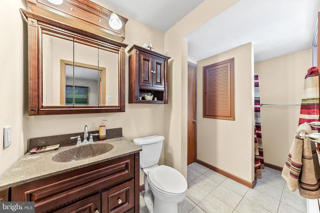 7 DOGWOOD DELL, Coatesville, PA 19320