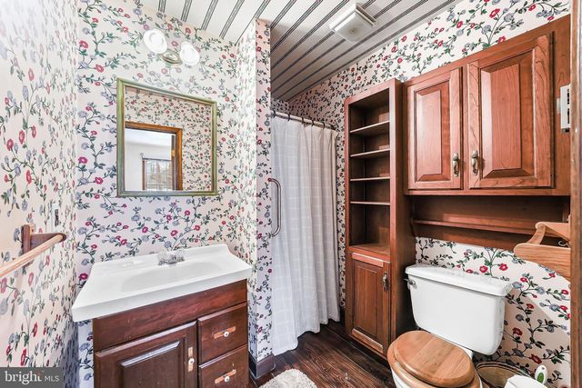 7 DOGWOOD DELL, Coatesville, PA 19320