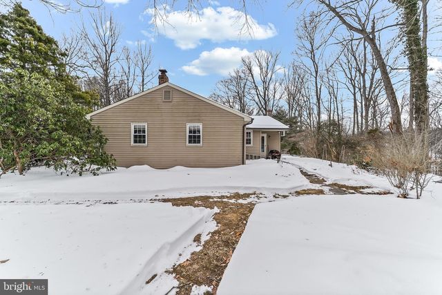 7 DOGWOOD DELL, Coatesville, PA 19320