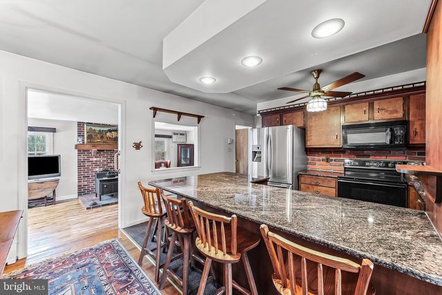 7 DOGWOOD DELL, Coatesville, PA 19320