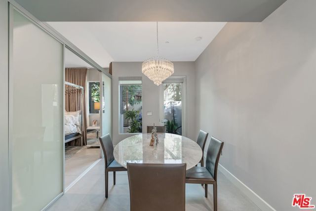 1250 N Harper Avenue 302, Los Angeles, CA 90046