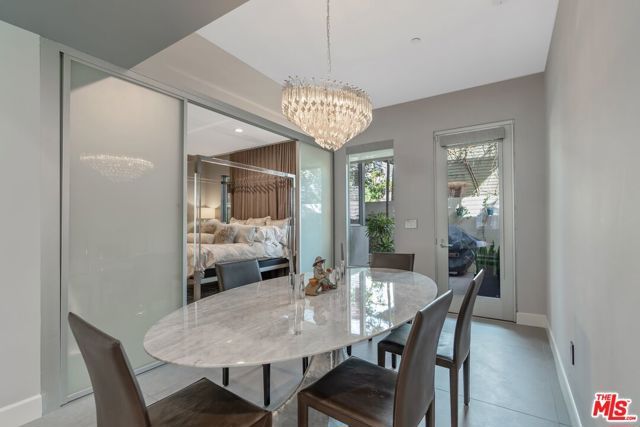 1250 N Harper Avenue 302, Los Angeles, CA 90046