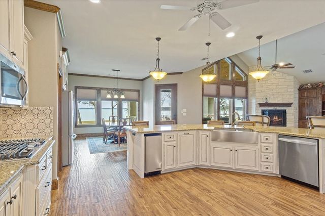 603 El Barco, Corsicana, TX 75109