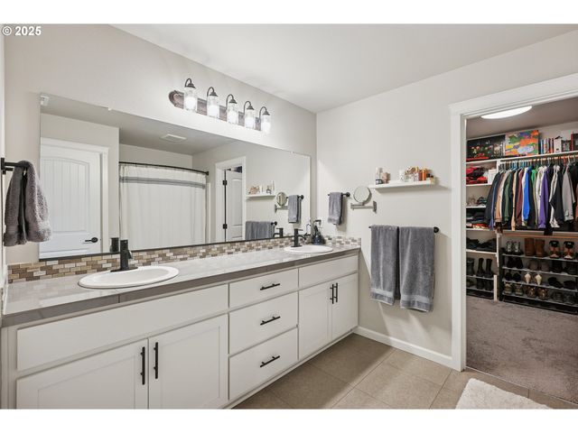 4245 SAGECREST Dr Ne, Albany, OR 97322