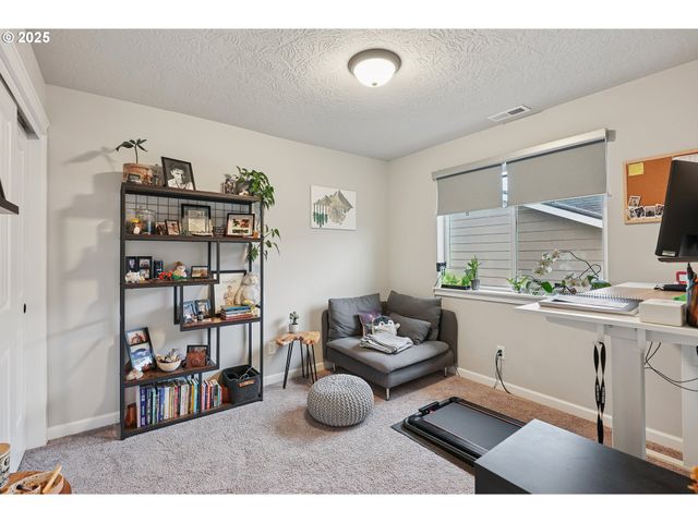 4245 SAGECREST Dr Ne, Albany, OR 97322