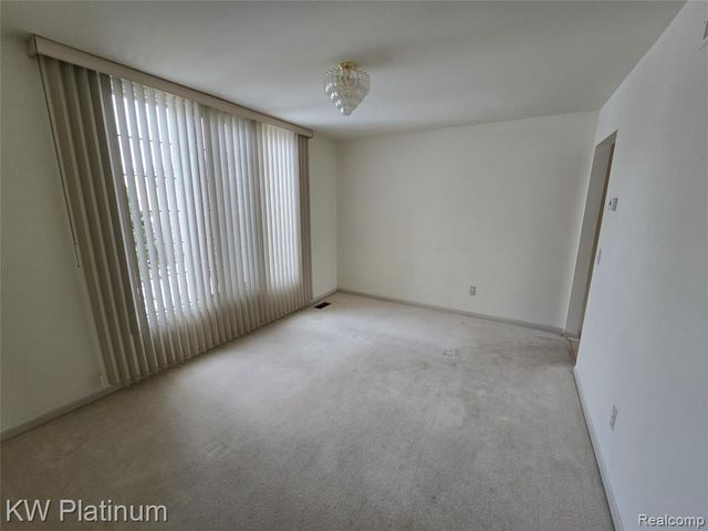 1958 Forest Mead Drive, Sterling Heights, MI 48314