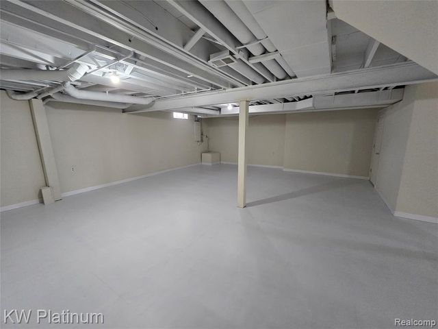 1958 Forest Mead Drive, Sterling Heights, MI 48314