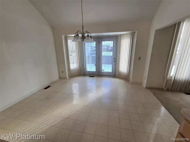 1958 Forest Mead Drive, Sterling Heights, MI 48314