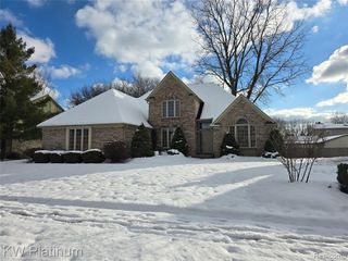 1958 Forest Mead Drive, Sterling Heights, MI 48314