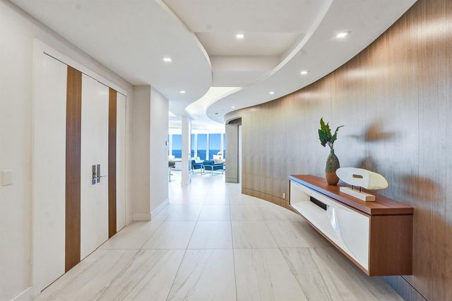 701 N Fort Lauderdale Beach Boulevard A1, Fort Lauderdale, FL 33304
