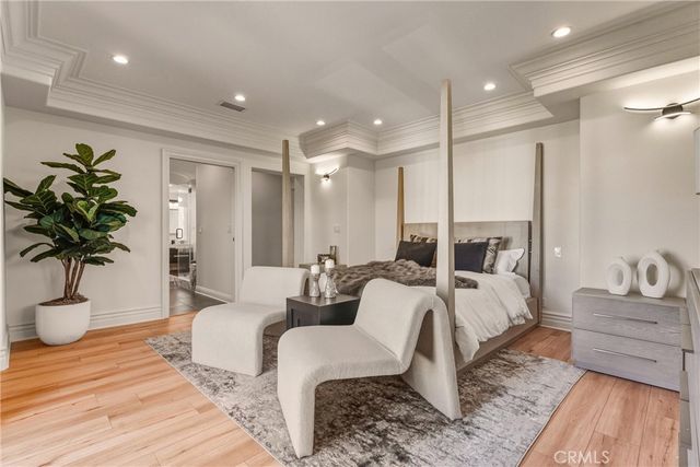 5558 Edgewood Place, Los Angeles, CA 90019
