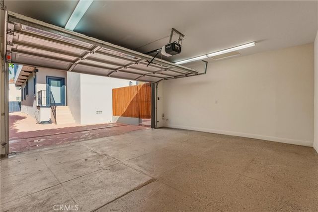 5558 Edgewood Place, Los Angeles, CA 90019