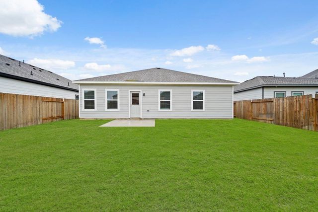 16989 Hazelnut Drive, Conroe, TX 77302