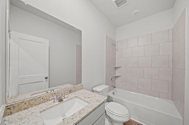 16989 Hazelnut Drive, Conroe, TX 77302