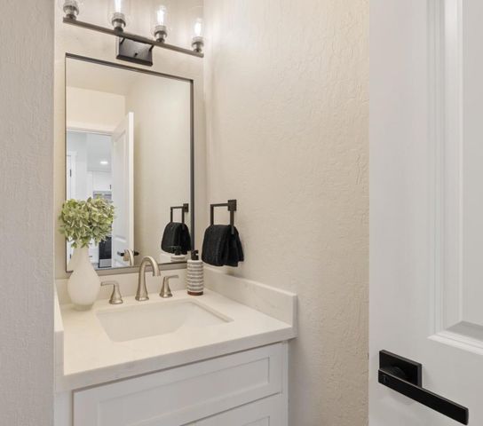 425 Poppy Place, Mountain View, CA 94043