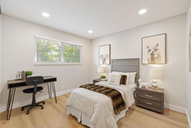 425 Poppy Place, Mountain View, CA 94043