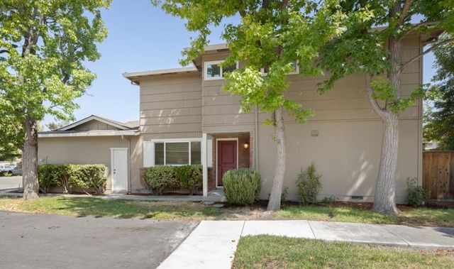 425 Poppy Place, Mountain View, CA 94043