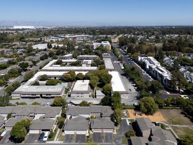 425 Poppy Place, Mountain View, CA 94043