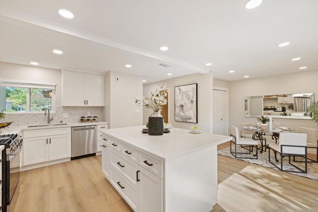 425 Poppy Place, Mountain View, CA 94043