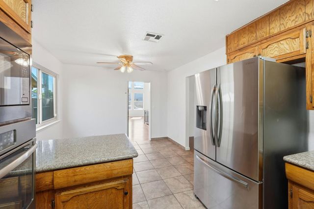 625 Bounty Pl, Manteca, CA 95337