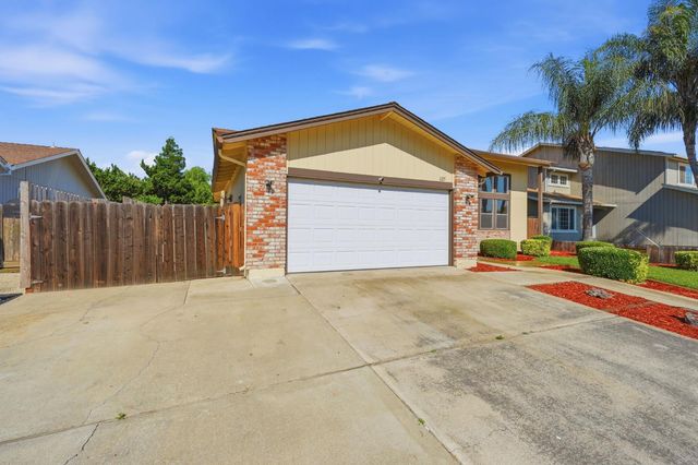 625 Bounty Pl, Manteca, CA 95337