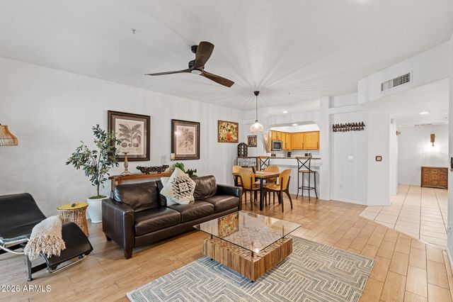 16307 E ARROW Drive 102, Fountain Hills, AZ 85268