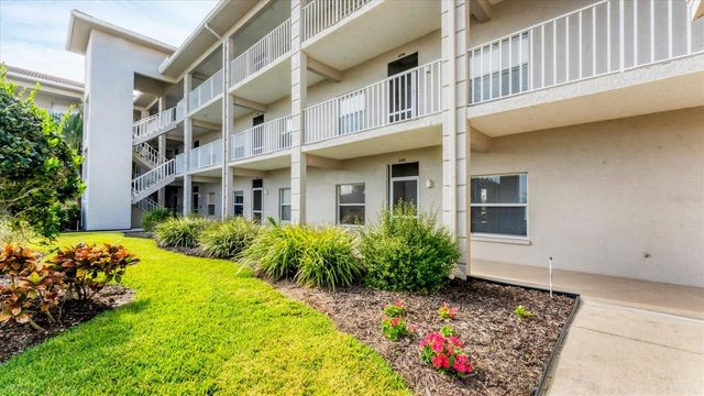 9610 CLUB SOUTH CIRCLE 4106, Sarasota, FL 34238