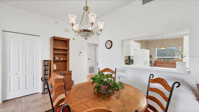 9610 CLUB SOUTH CIRCLE 4106, Sarasota, FL 34238