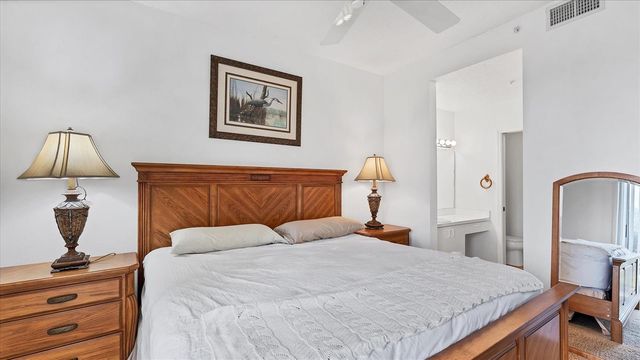 9610 CLUB SOUTH CIRCLE 4106, Sarasota, FL 34238