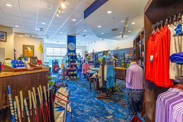 9610 CLUB SOUTH CIRCLE 4106, Sarasota, FL 34238