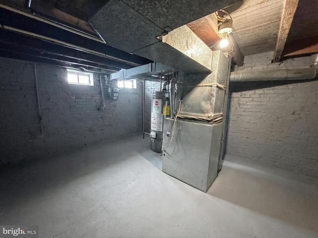 411 N CHESTER ST, Baltimore, MD 21231