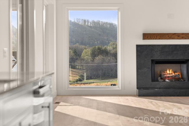 133 Golden Pasture Drive, Fletcher, NC 28732