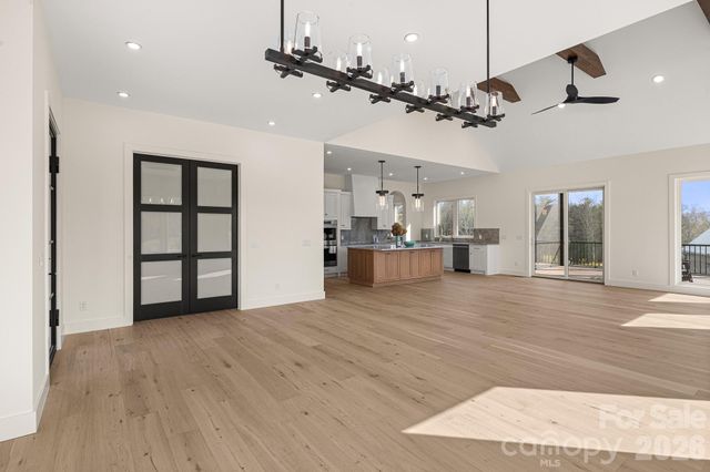133 Golden Pasture Drive, Fletcher, NC 28732