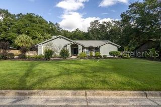 833 NW 45TH TERRACE, Gainesville, FL 32605