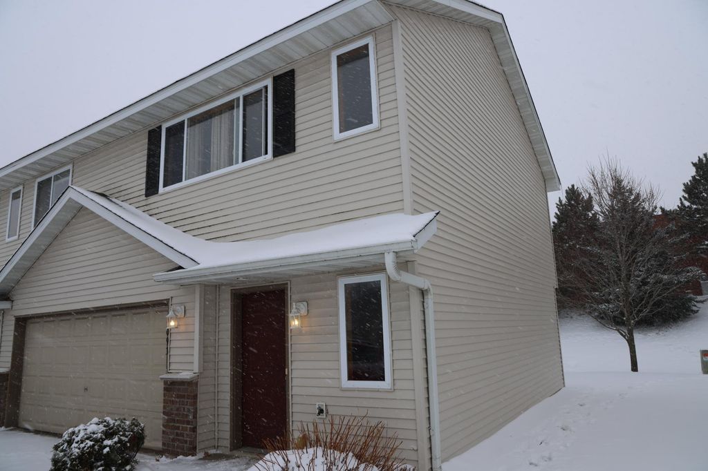 9093 Goodrich Drive, Monticello, MN 55362