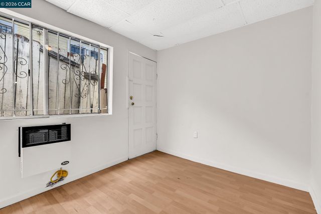 2150 35Th Ave, Oakland, CA 94601