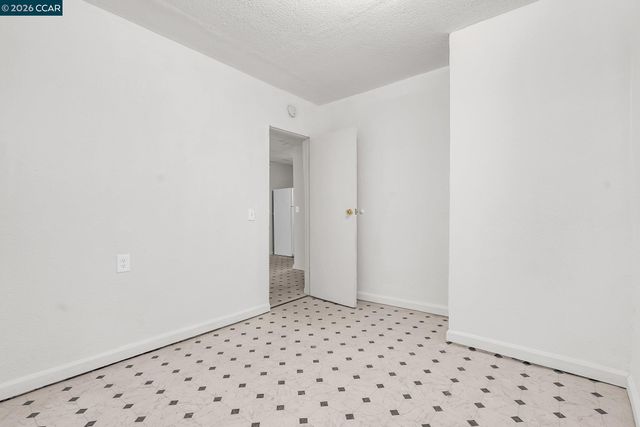 2150 35Th Ave, Oakland, CA 94601