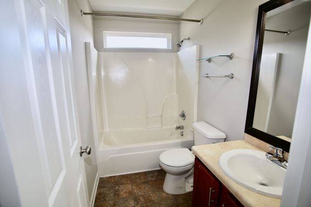 449 Vailview Dr, Nashville, TN 37207