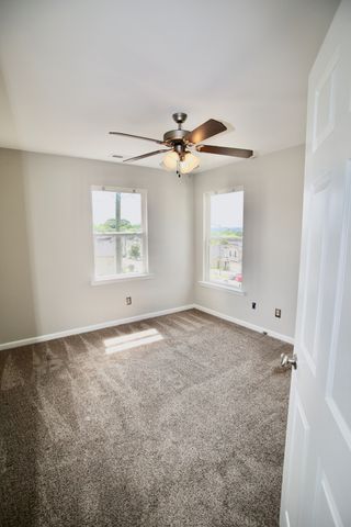 449 Vailview Dr, Nashville, TN 37207