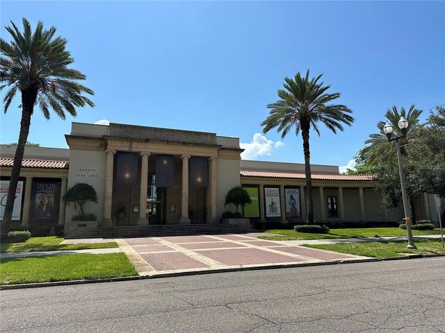 762 PARIS AVENUE S, St Petersburg, FL 33701