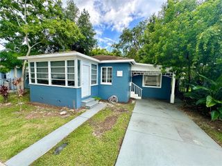 762 PARIS AVENUE S, St Petersburg, FL 33701