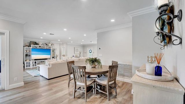 2739 NE 10th Street, Pompano Beach, FL 33062