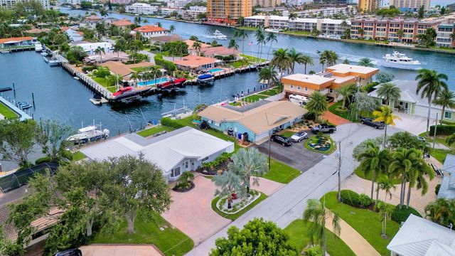 2739 NE 10th Street, Pompano Beach, FL 33062